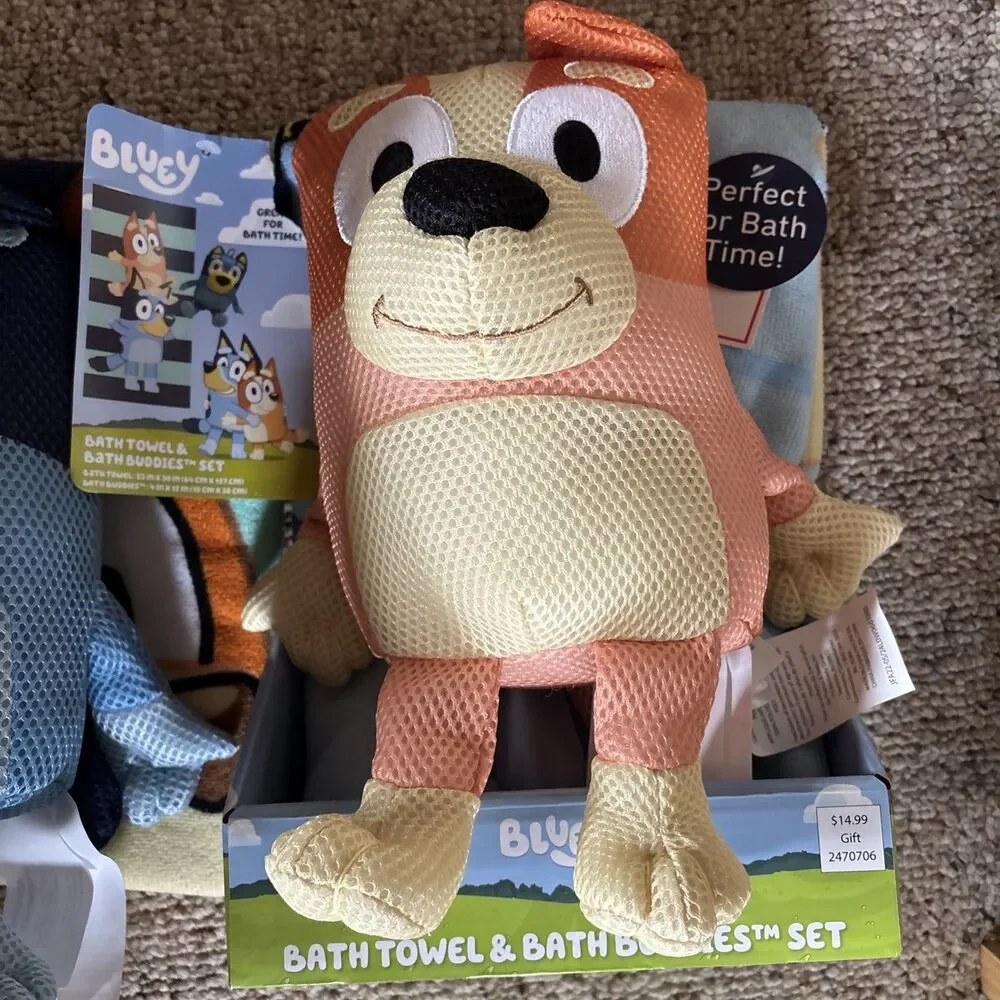 The Unbranded Brand nwt bluey